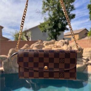 Authentic Louis Vuitton Portefeuille Emilie Damier Wallet Crossbody Bag